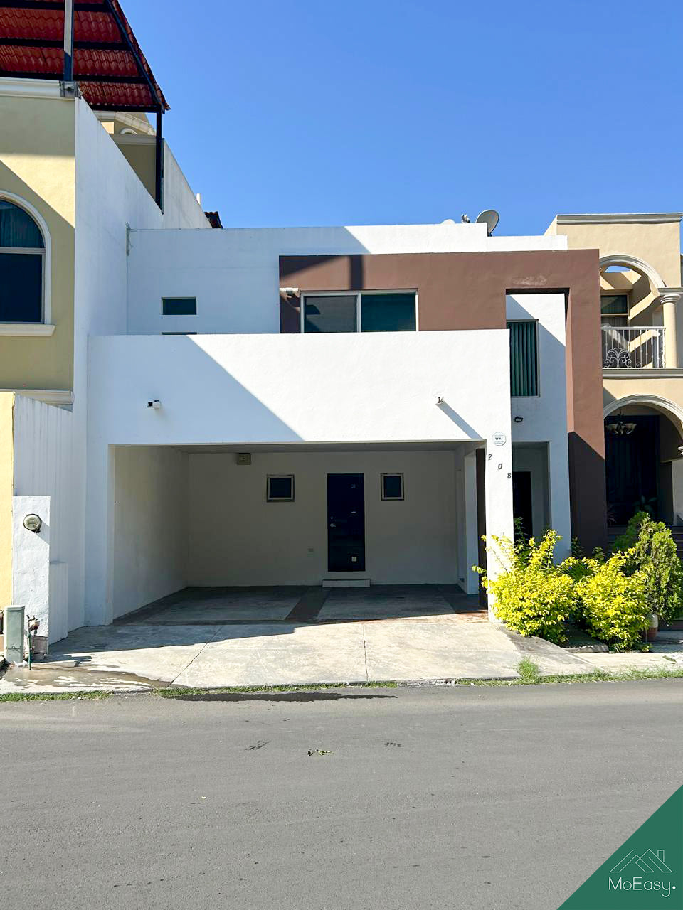 Casa en Renta Fraccionamiento Privado – Residencial La Escondida, Monterrey, Nl