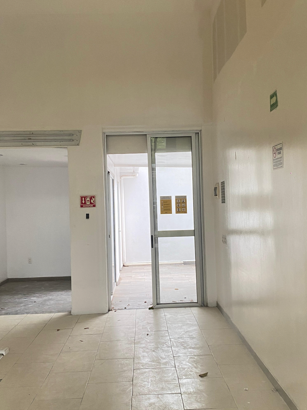 Campos Eliseos - LOCAL EN RENTA