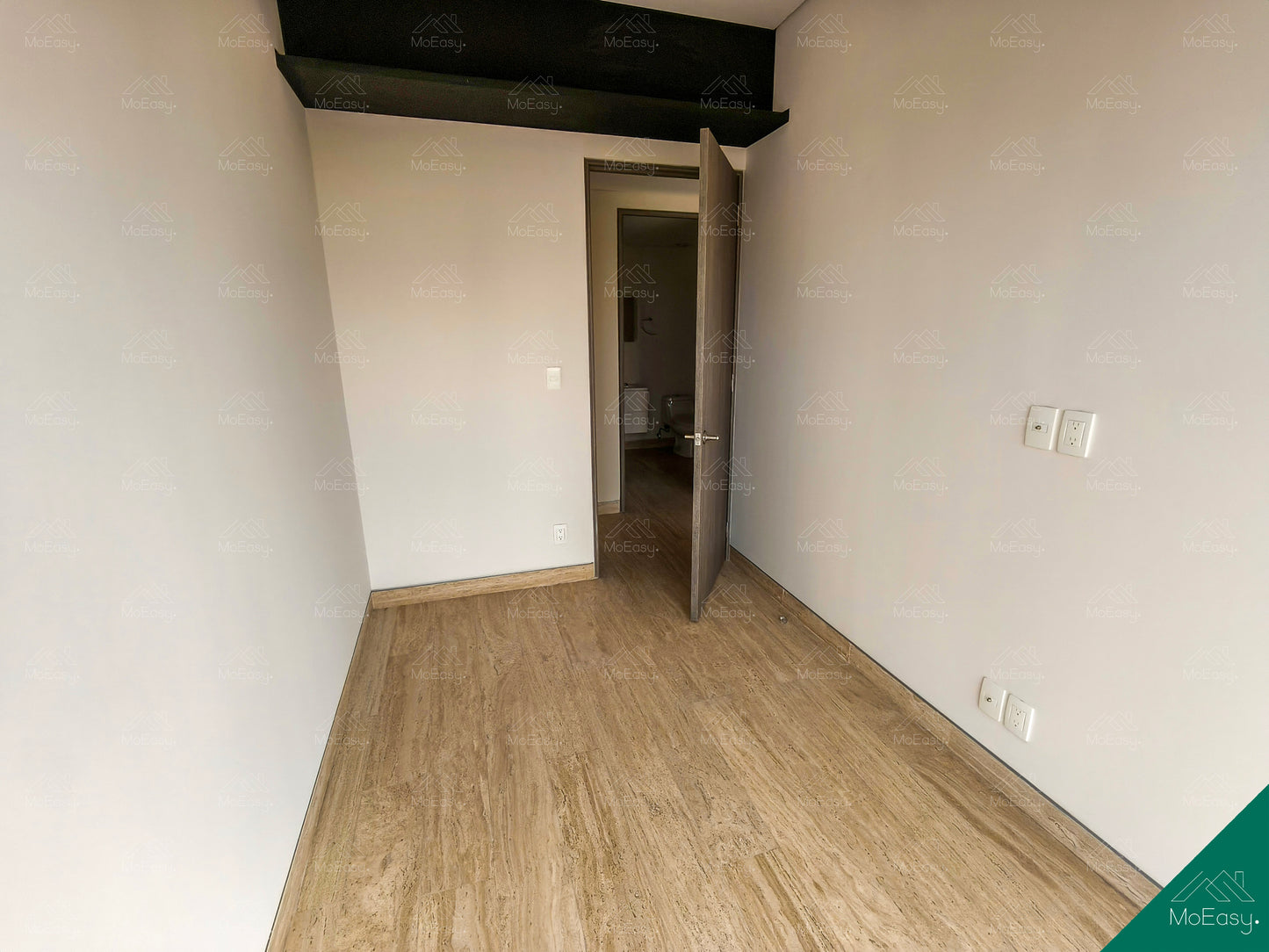 DEPARTAMENTO EN RENTA – TORRE DISTUM