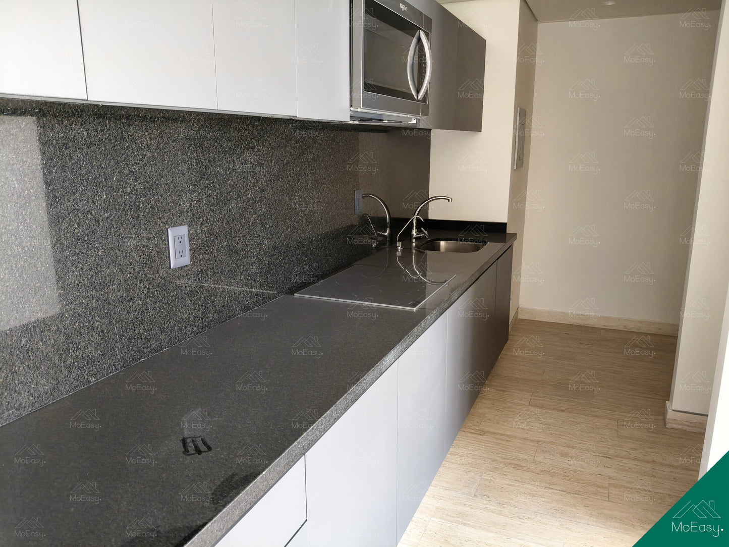 DEPARTAMENTO EN RENTA – TORRE DISTUM.