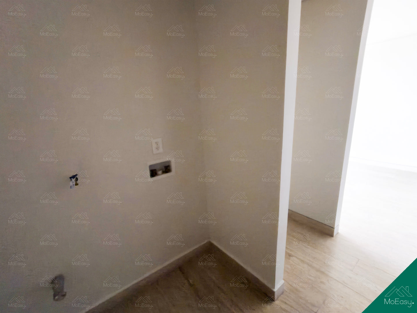 DEPARTAMENTO EN RENTA – TORRE DISTUM.
